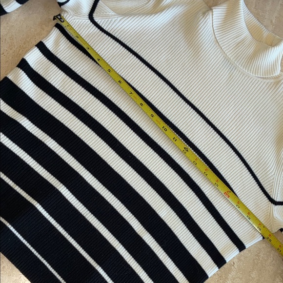 CHARTER CLUB Striped Ribbed Turtleneck Sweater - Black and White. Petite Large - Picture 6 of 12
